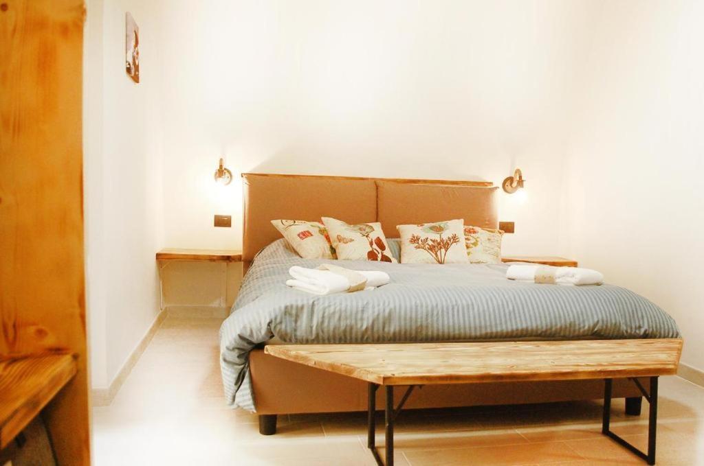 Legnosuites 3 Rooms 3 Bathrooms Group And Family By HouseinNápoles Exterior foto