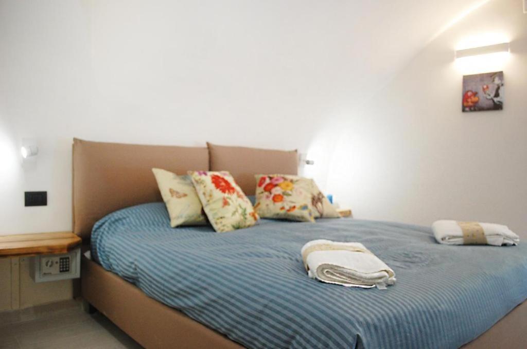 Legnosuites 3 Rooms 3 Bathrooms Group And Family By HouseinNápoles Exterior foto